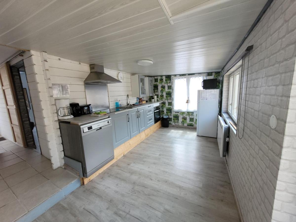 Beau Chalet 6 Personnes Avec Jacuzzi Tilly-sur-Seulles Bagian luar foto